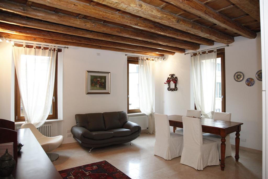 Centre 2 Bedroom Flat Verona Dış mekan fotoğraf